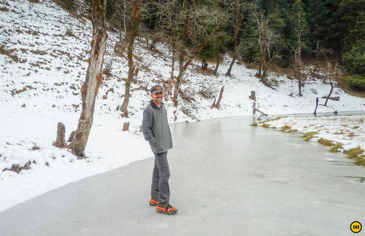 chadar trek frozen river